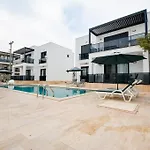 300M To Beach 2 Bedroom Upstairs Flat With Pool - Yeni Duenya Bodrum B2